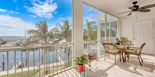 101 Gulfview Dr Unit 214
