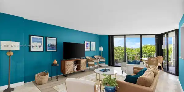 4000 Towerside Ter