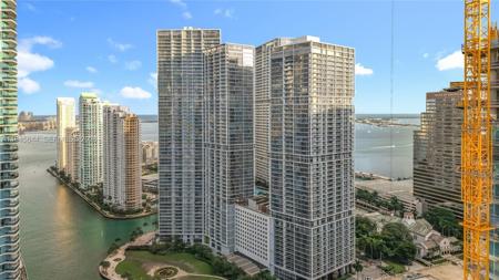 475 Brickell Ave