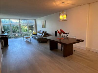20100 W Country Club Dr Unit 205