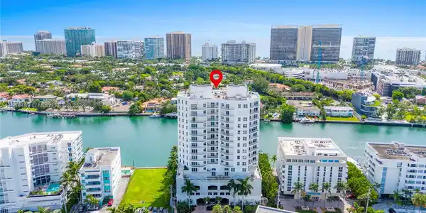 9751 E Bay Harbor Dr