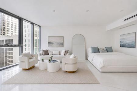 300 Biscayne Boulevard Way