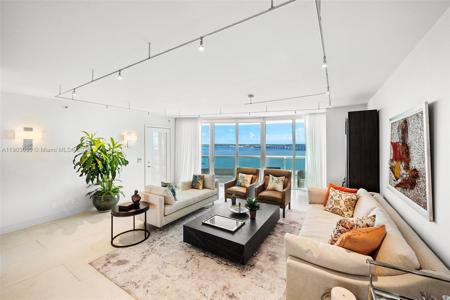 1643 Brickell Ave