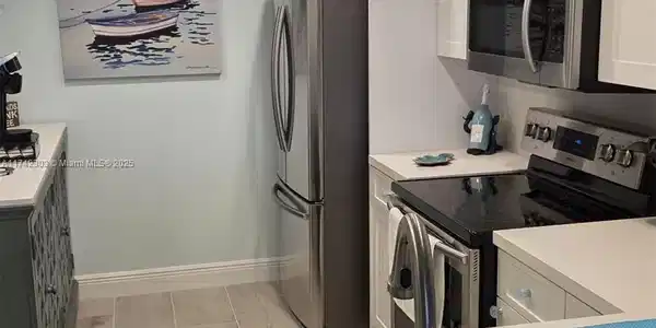 Image 2: KITCHEN