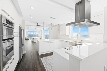 704 N Ocean Blvd