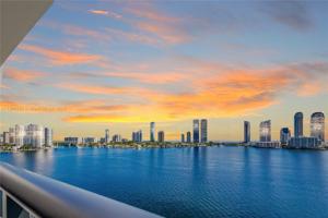 5500 N Island Estates Dr Unit 806