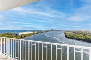 500 Bayview Dr Unit 1922 CORNER