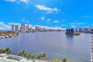 3600 Mystic Pointe Dr Unit 1913