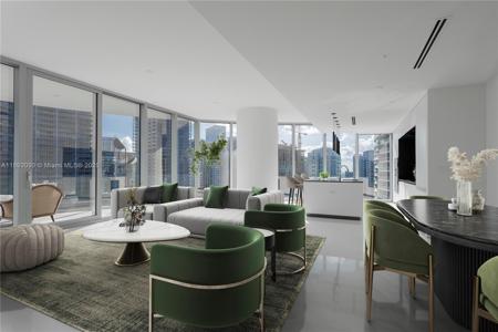 300 BISCAYNE BLVD WAY