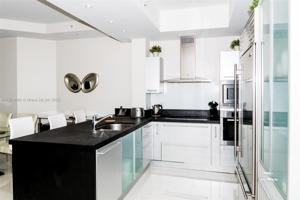 18201 Collins Ave Unit 5002