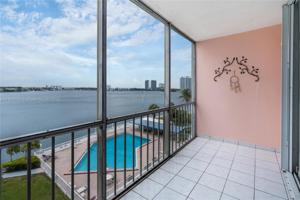 3010 Marcos Dr Unit R507