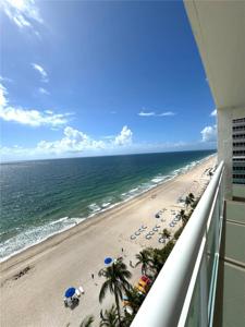 3900 Galt Ocean Dr