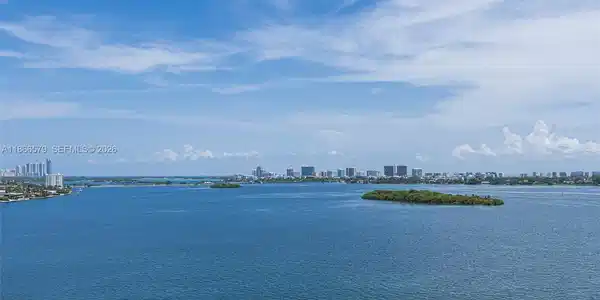 4000 Towerside Ter