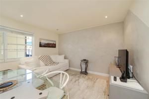 345 Michigan Ave Unit 32