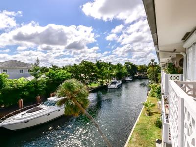 13105 Ixora Ct