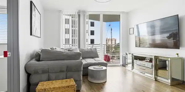 1551 N Flagler