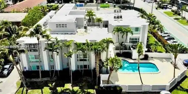 9971 W Bay Harbor Dr Unit 205