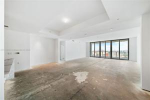 330 Sunny Isles Blvd Unit 5-PH03