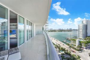 450 Alton Rd Unit 1706