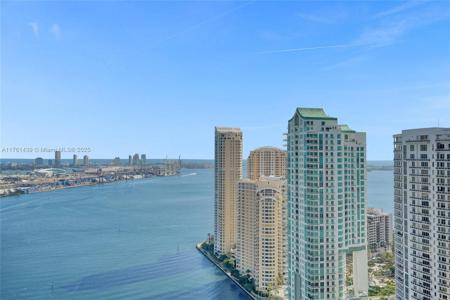 300 Biscayne Blvd Way