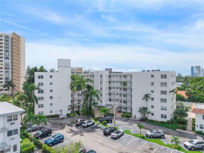 3199 S Ocean Dr