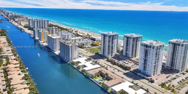 2201 S Ocean Dr