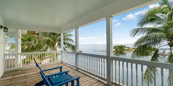 2600 Overseas Hwy