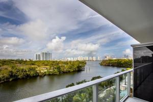 16385 Biscayne Blvd Unit 403