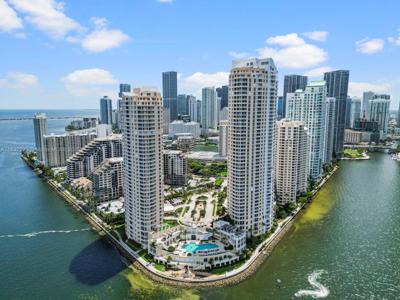 808 Brickell Key Dr