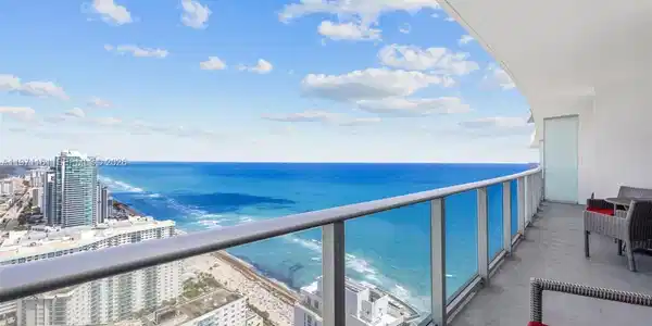 4111 S Ocean Dr