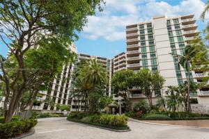 1111 Crandon Blvd Unit B1105