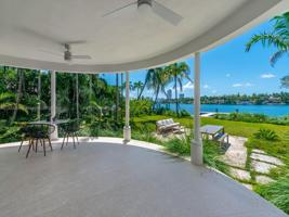 1340 Bay Dr