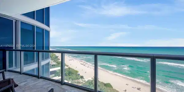 17001 Collins Ave