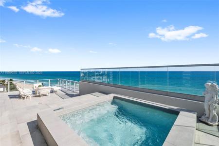 2200 N Ocean Blvd