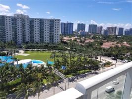 19201 Collins Ave Unit 933