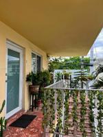 644 Euclid Ave Unit 11