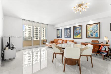 808 Brickell Key Dr
