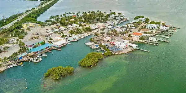 15 Seaview Ave