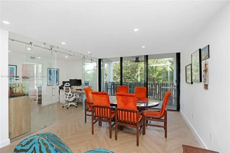 100 Ocean Lane Dr