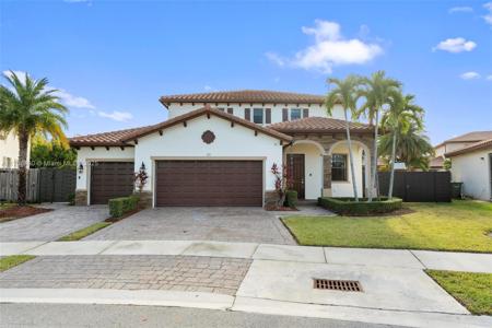 221 SE 35th Ave