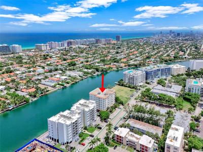 9341 E Bay Harbor Dr