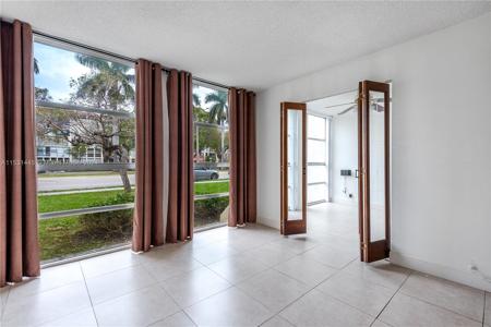 2000 Atlantic Shores Blvd