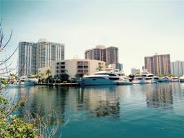 19707 Turnberry Way Unit 9L