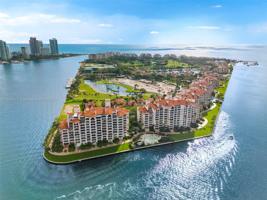 5325 Fisher Island Dr Unit 5325