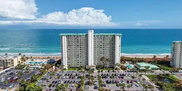 9900 S Ocean Dr