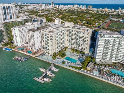 1200 West Ave