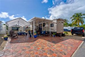 325 Calusa St #37