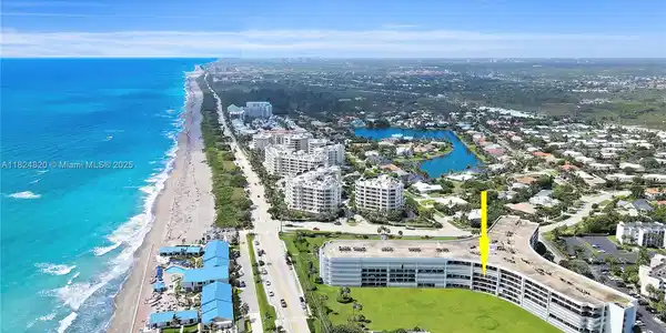Image 2: Oceancrest