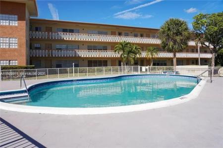 1855 NE 121st St