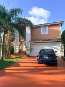 9721 SW 213th Ter